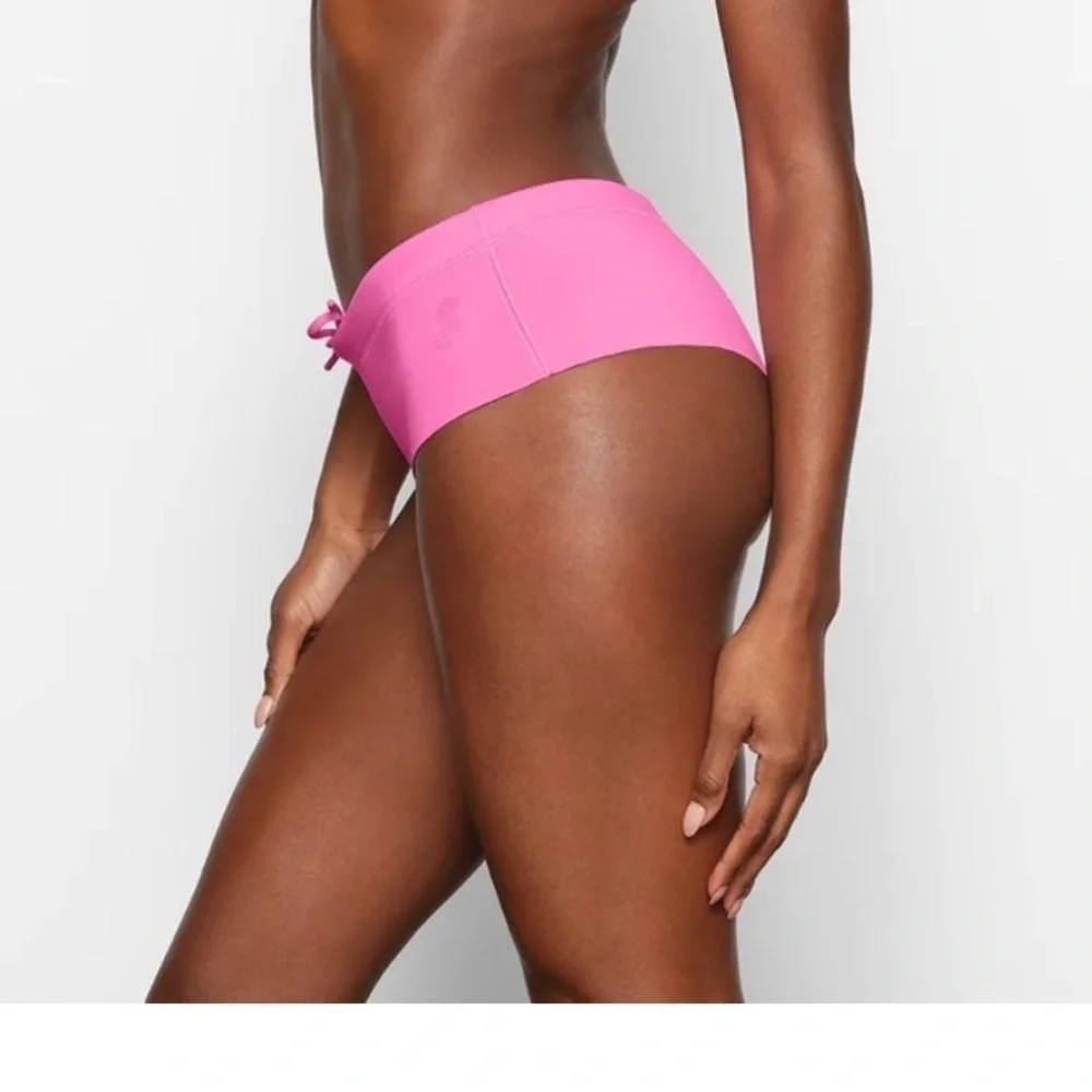NWT SKIMS Sport Swim Cheeky Bottoms Bikini Taffy Pink Scuba  Sz 3x